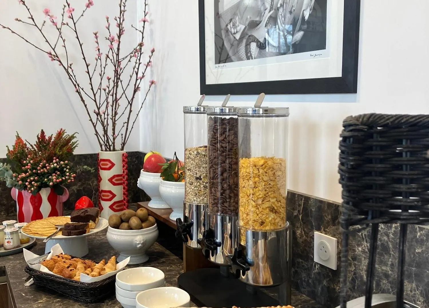Dali Hotel モントーバン