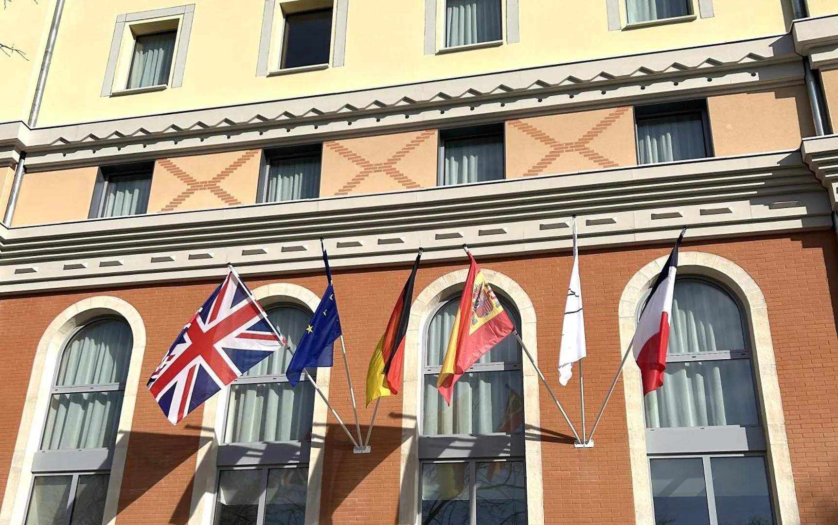 Dali Hotel Montauban
