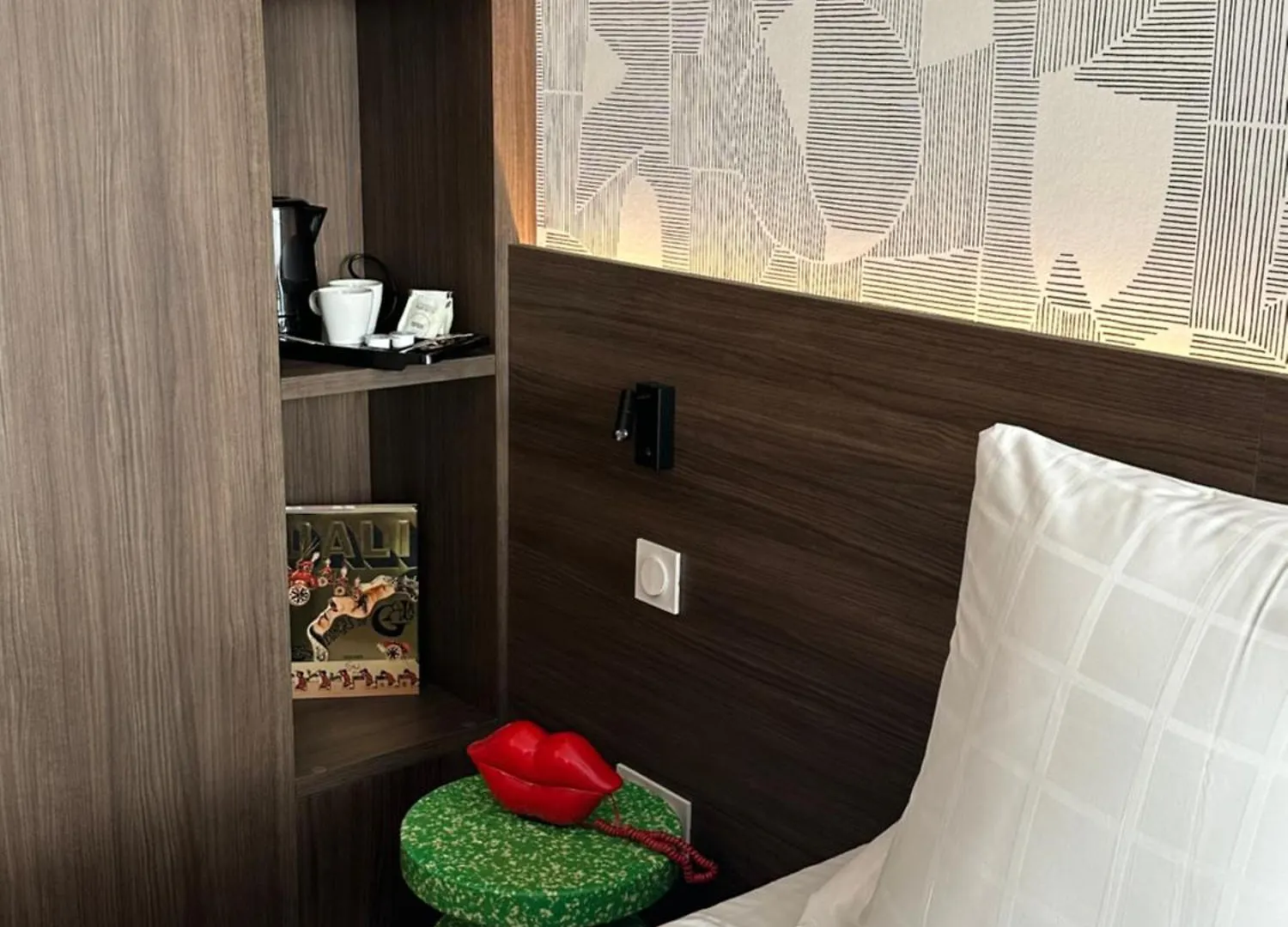 Dali Hotel Montauban France