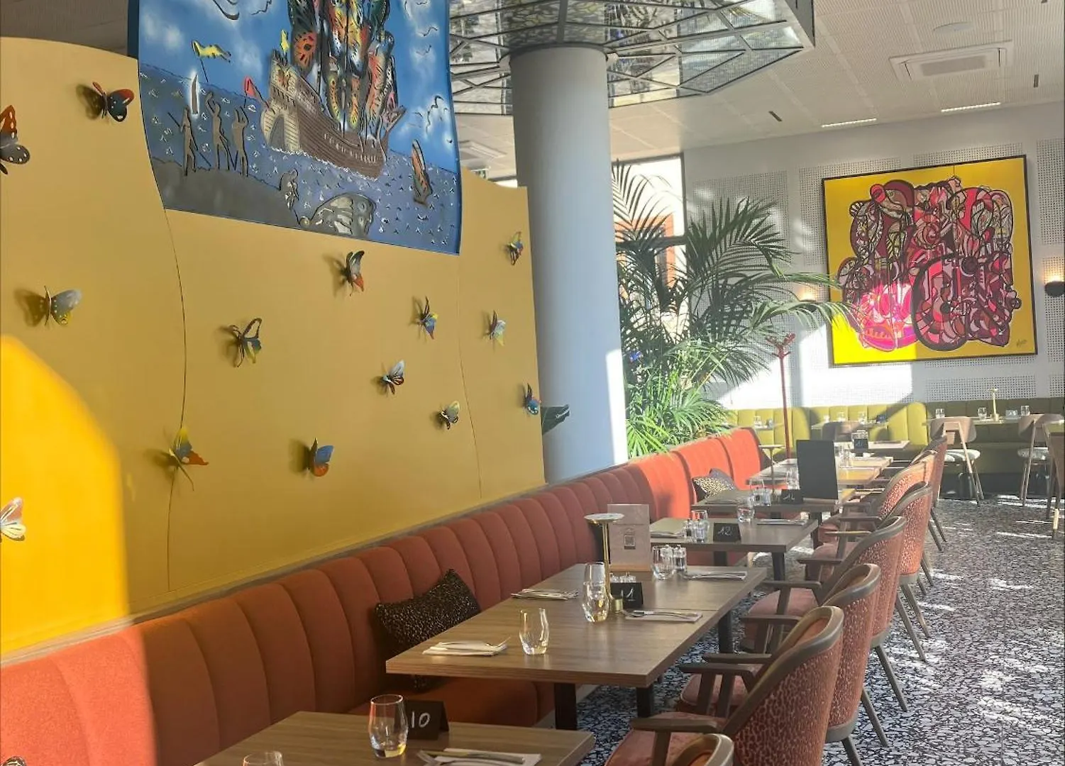 ****  Dali Hotel Montauban France